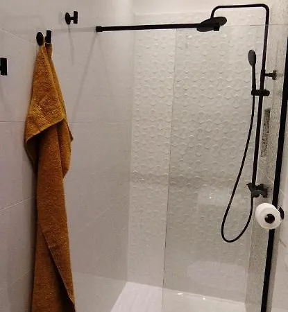 Apartment Cute Marla Art Close To Center Pula