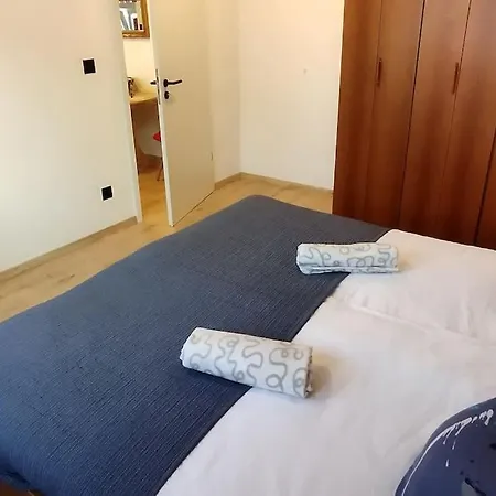 Apartment Cute Marla Art Close To Center Pula