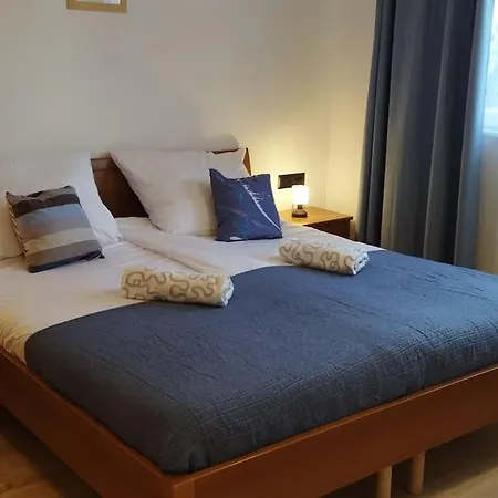 Cute Marla Art Close To Center