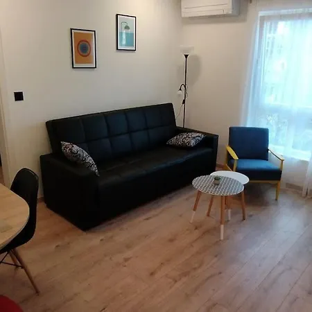 Apartment Cute Marla Art Close To Center